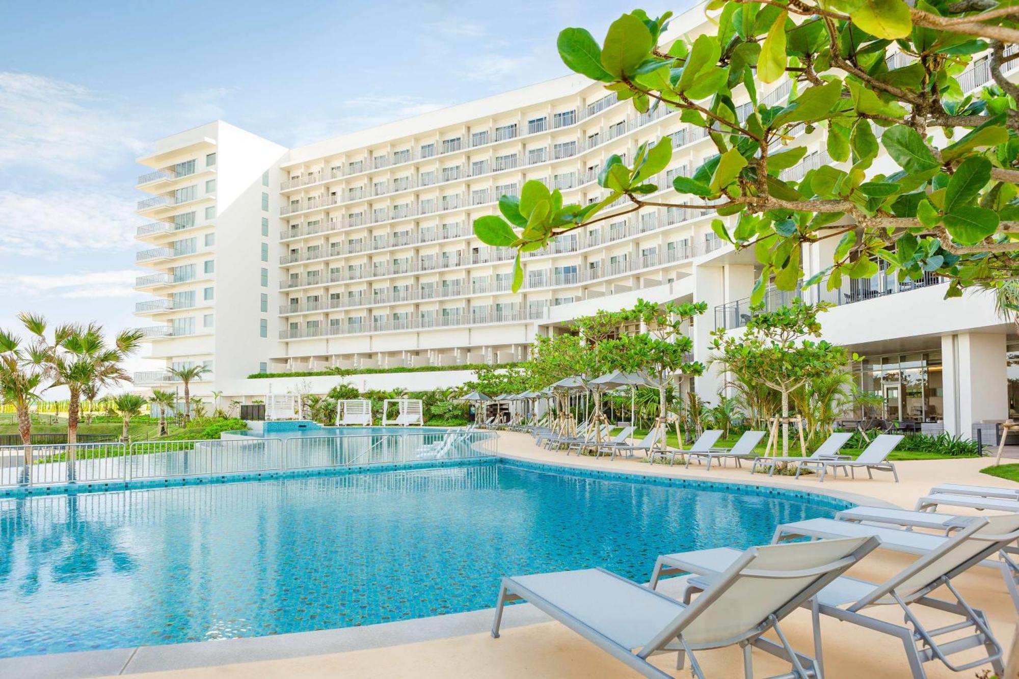 Hilton Okinawa Sesoko Resort Motobu Exterior photo